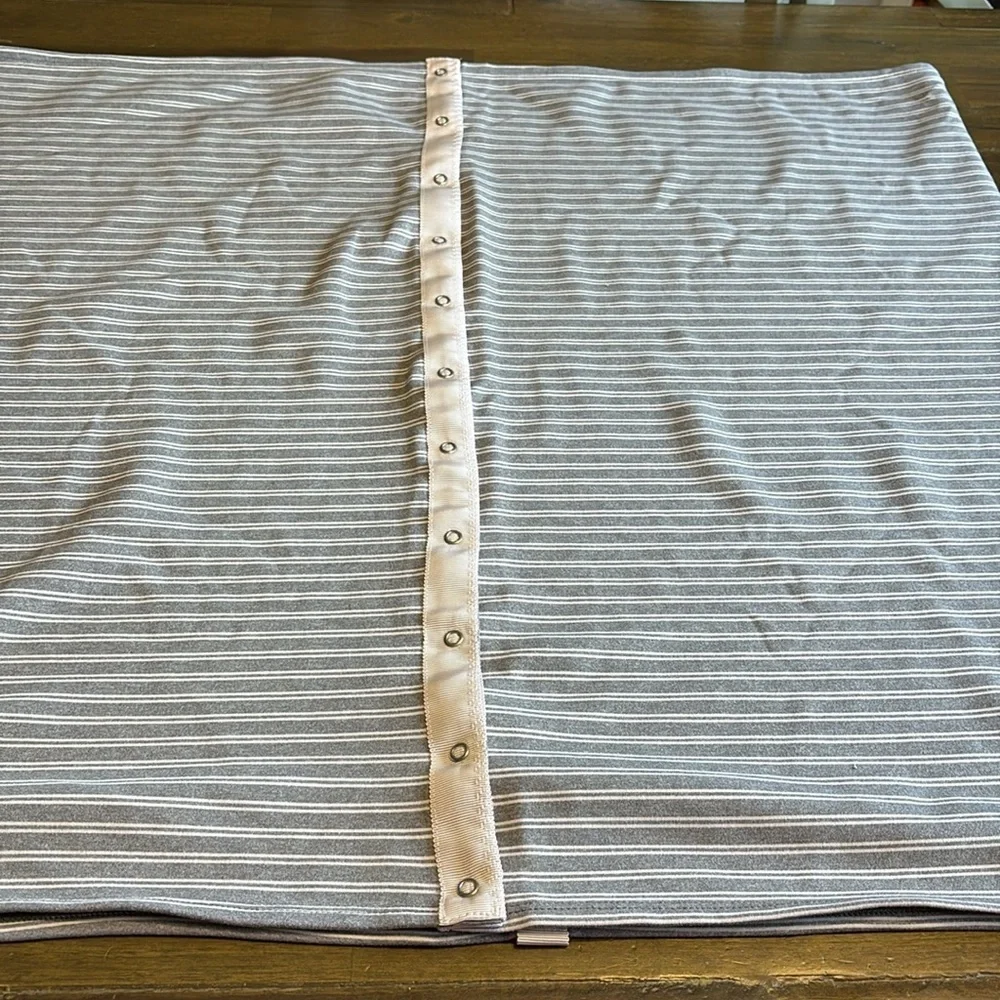 Lululemon Vinyasa Striped Scarf Snap Button Wrap Winter Soft Stretch Athletic